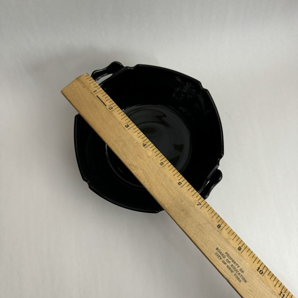 Vintage 6" Black Amethyst Glass Tab Handle Art Decor Serving Bowl LE Smith - Picture 7 of 9